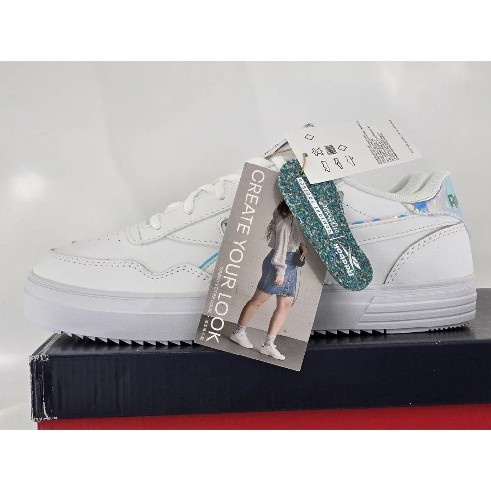 Reebok strive noted circumstances